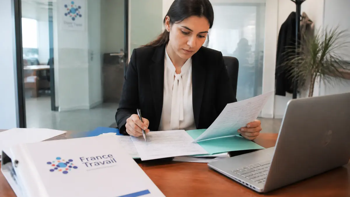 Portage salarial et indemnisation chômage : les étapes à respecter pour éviter les erreurs administratives